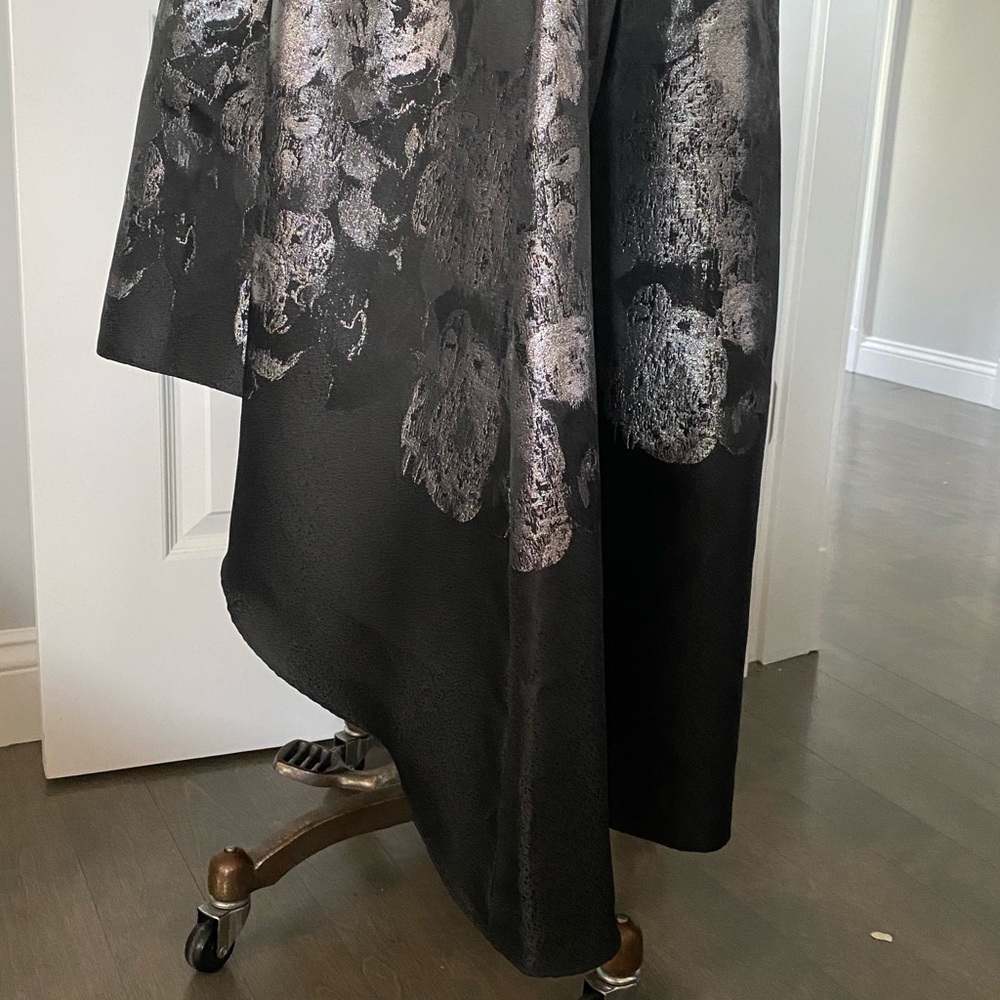 Betsy & Adam High Low Metallic Gown Black Tie - Picture 2 of 8
